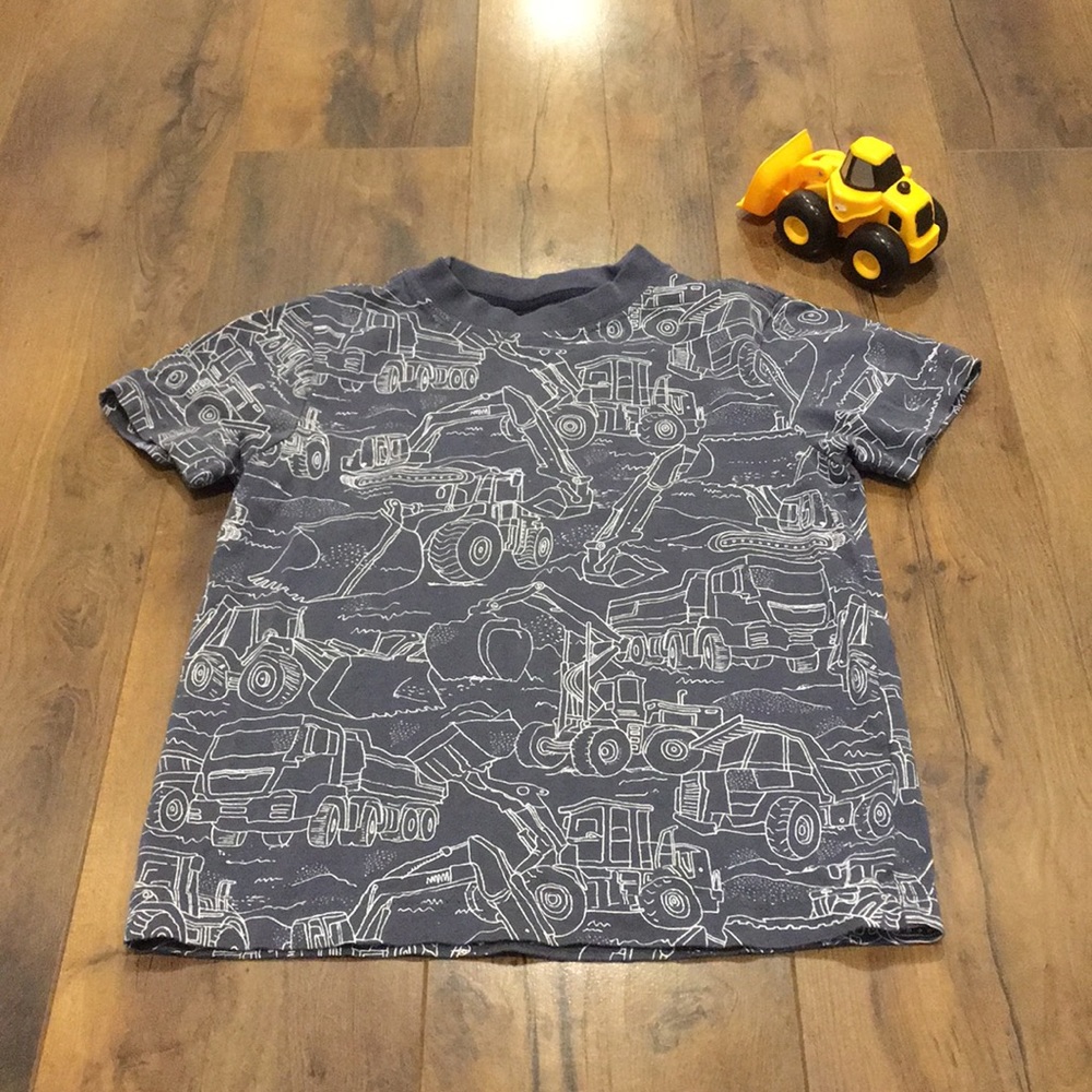 Boys size 4 Gymboree blue diggers shirt